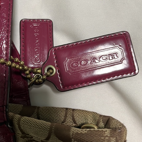 Coach bag | Coach signature python stripe in raspberry - Picture 5 of 17